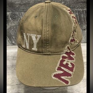 Robin&Ruth Baseball Cap Hat Distressed New York